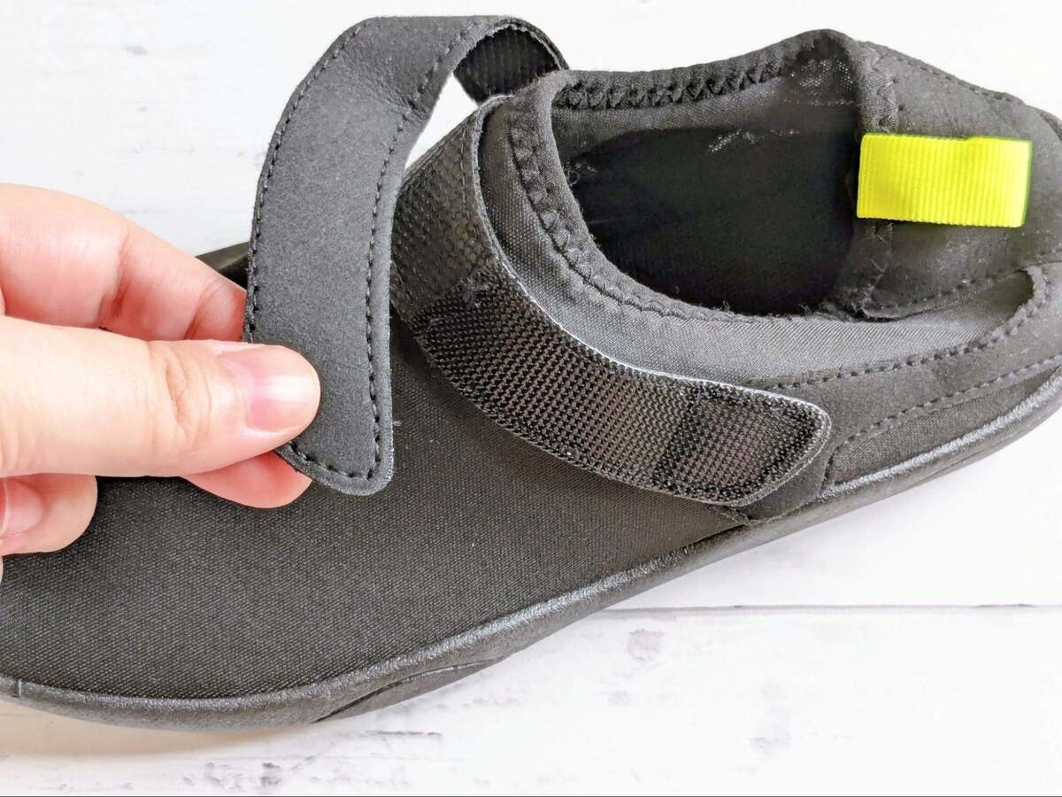 レジャーやキャンプにぴったりな水陸両用シューズ