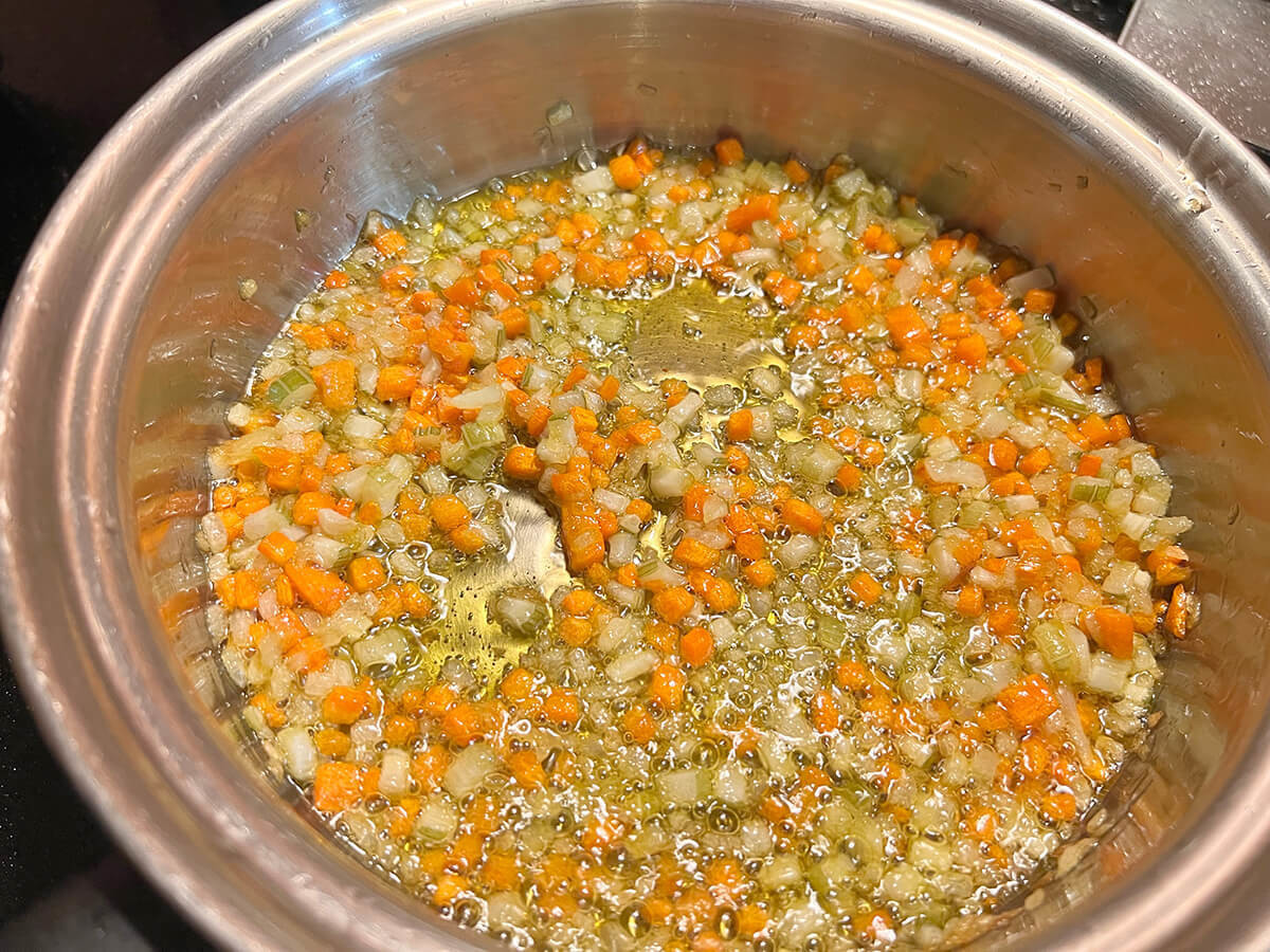 弓削啓太さん「ごちそうミートソース」のレシピ