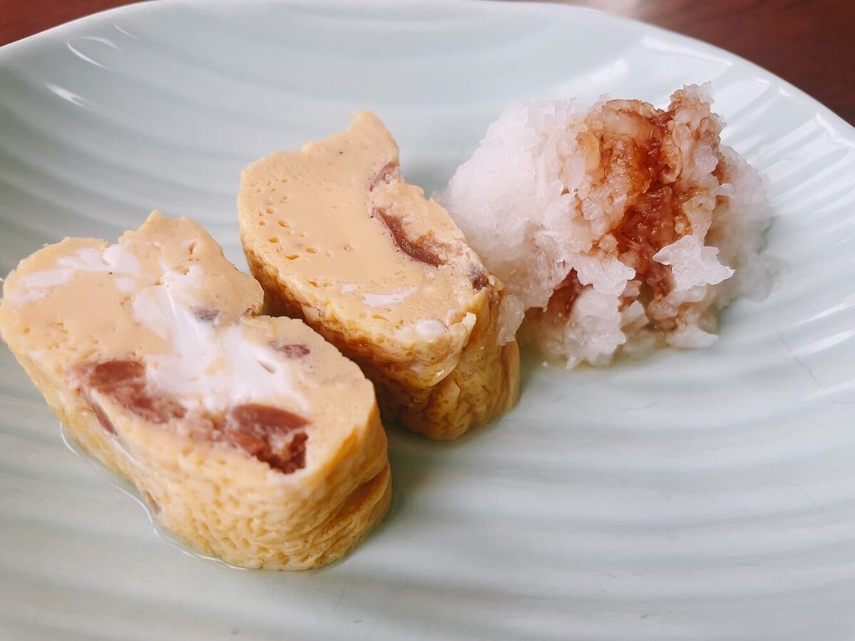 梅干し入り出汁巻き卵