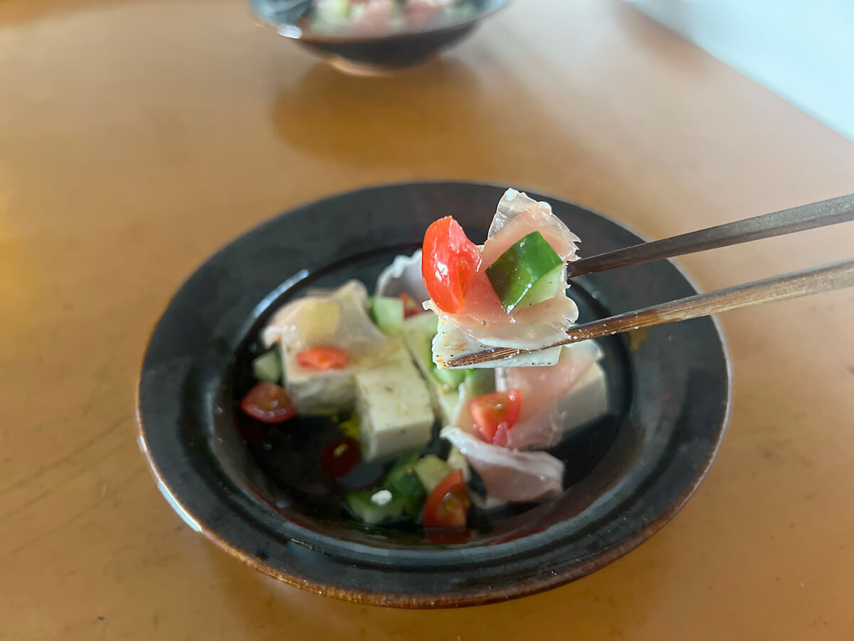 生ハム冷ややっこ