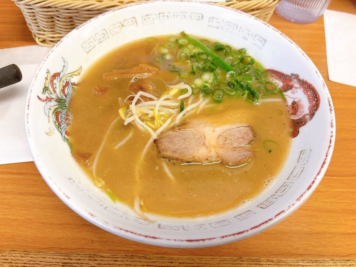 食堂やまと