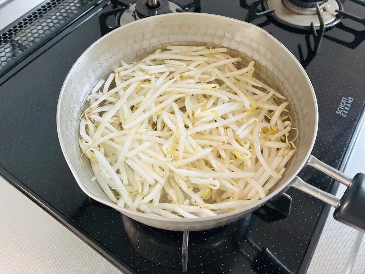 和田明日香さん「和えもやし麺」のレシピ