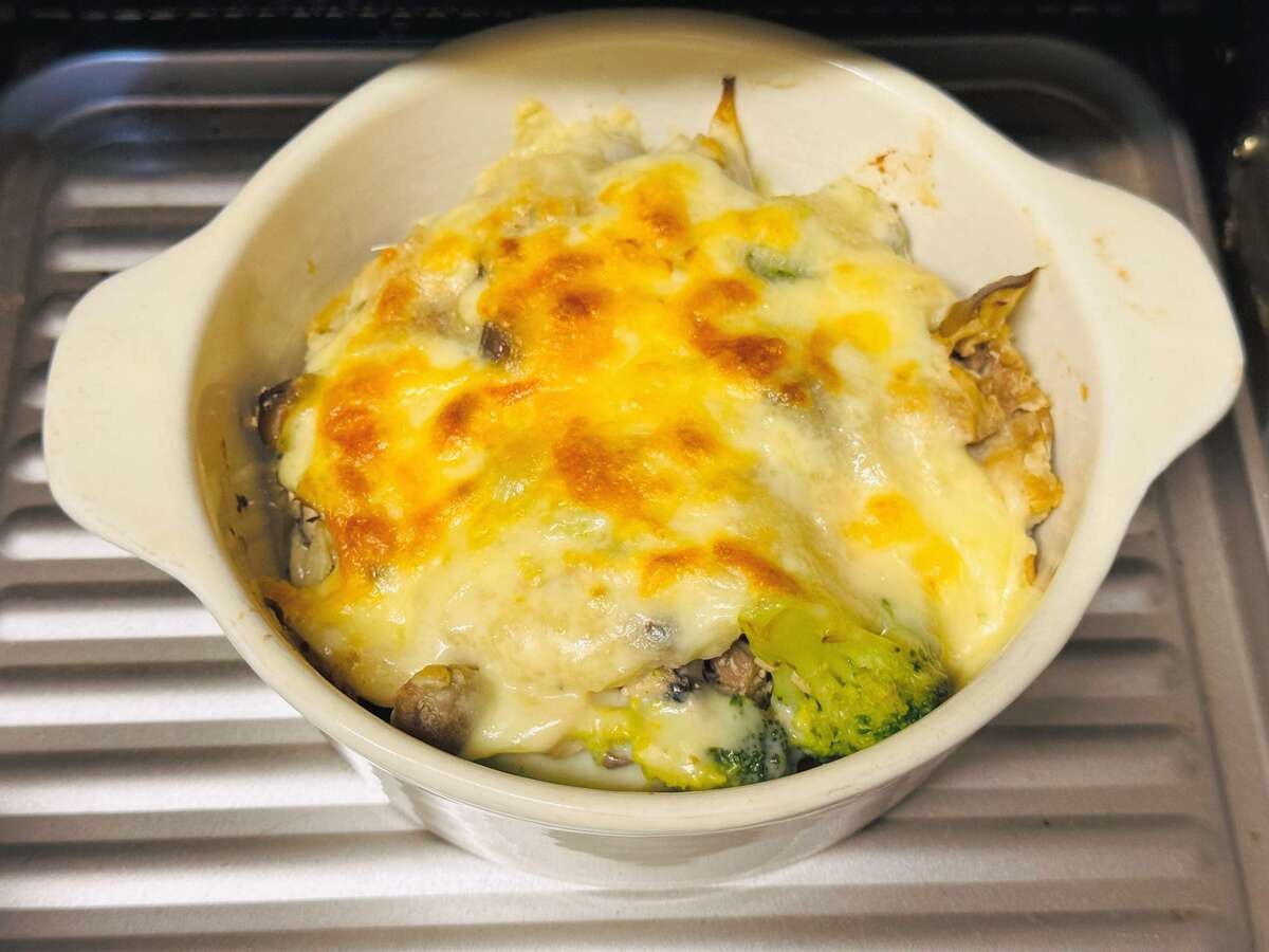 ミトコンドリアを元気にする「サバ缶ときのこのとろろグラタン」