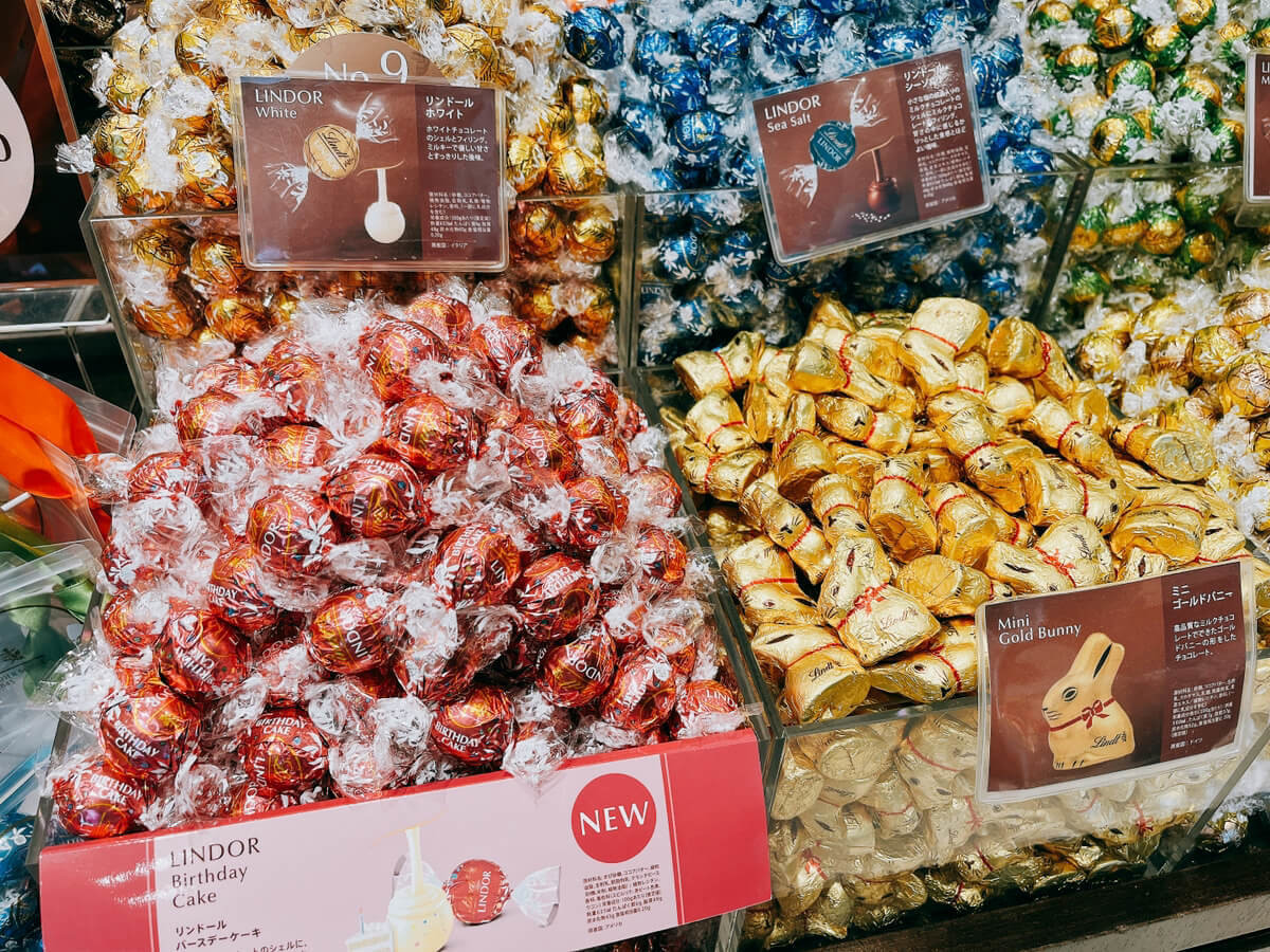 期間限定】夢の高級チョコ“リンツ”詰め放題参戦！ガチ勢「大大大