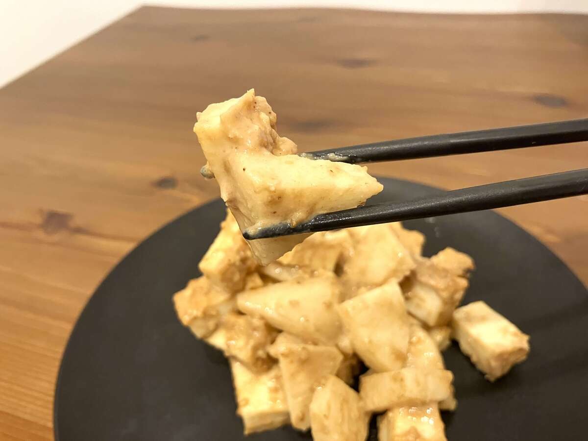 後藤加寿子さん「厚揚げと梨のごま酢あえ」