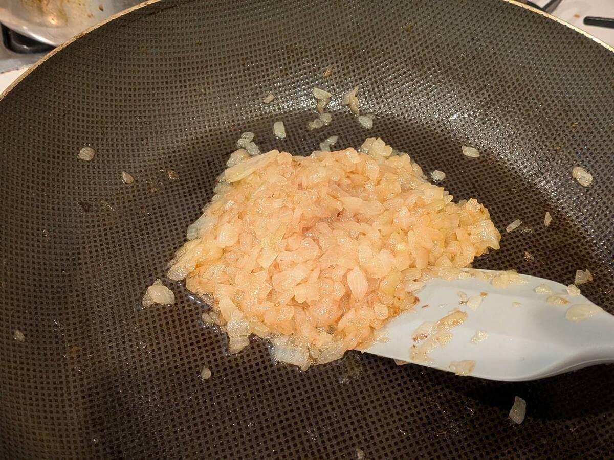 ミート矢澤の総料理長が教えるハンバーグ