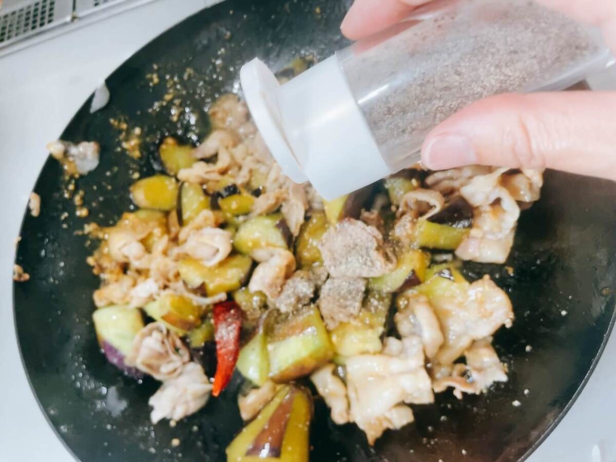 甘辛味噌なす豚
