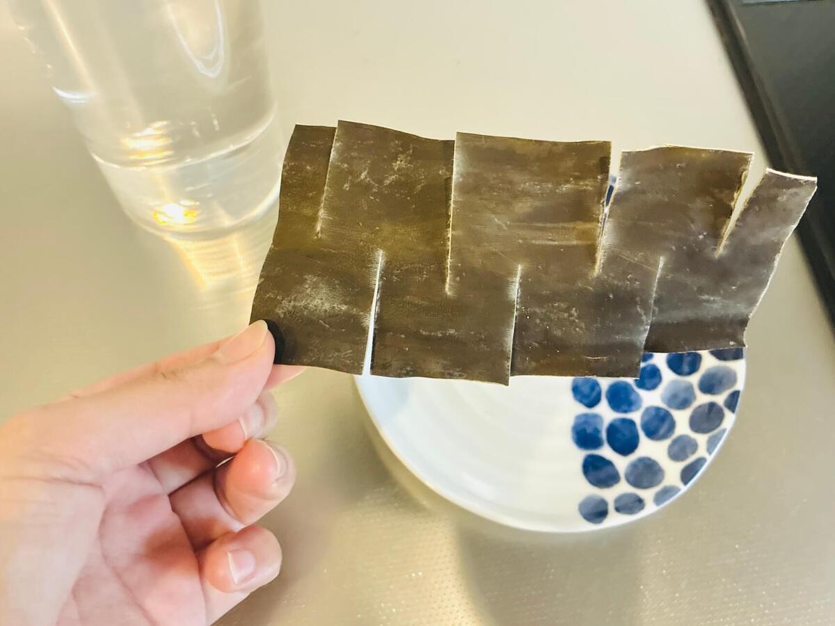 農林水産省「昆布と梅のおむすび」