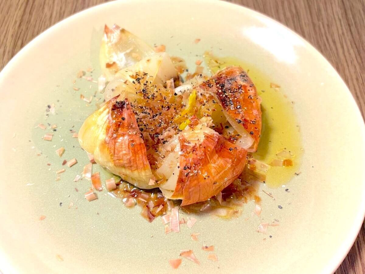 丸ごと玉ねぎのエスニック風味