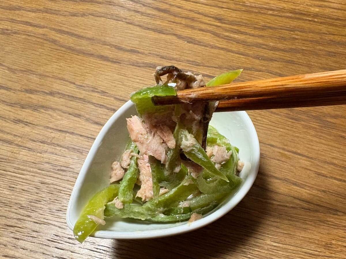 簡単おいしいピーマンとツナ缶の和え物