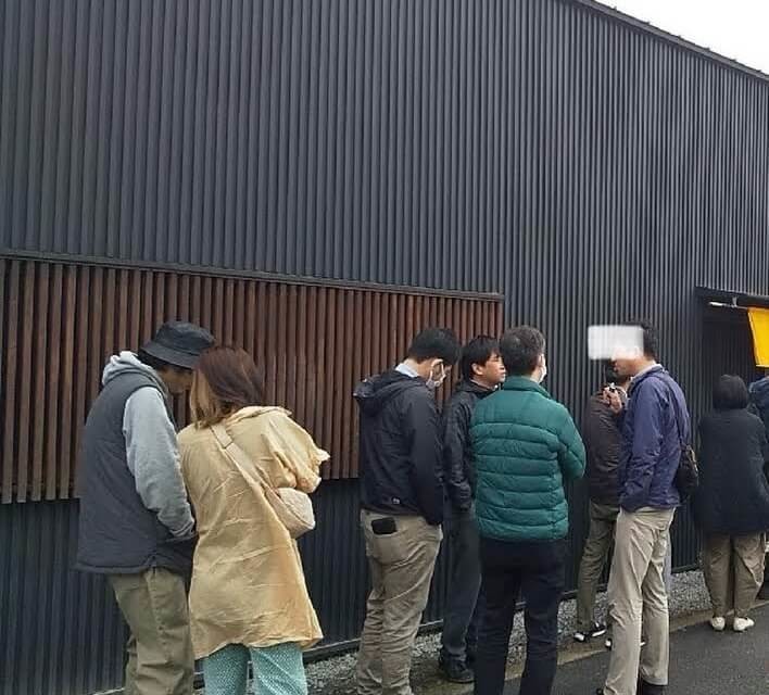 「手打ちうどんはりや」