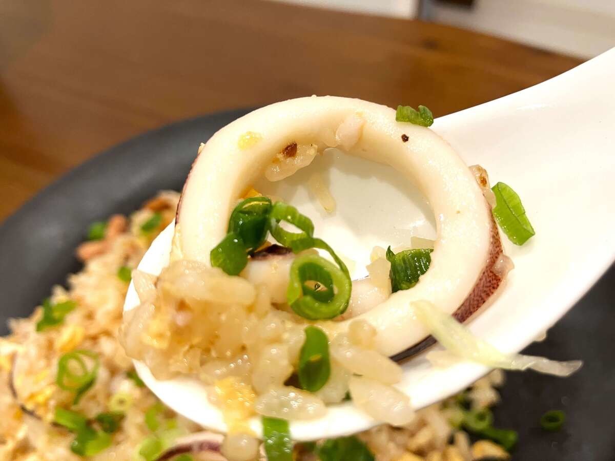 リュウジさん「いかの塩辛焼き飯」のレシピ