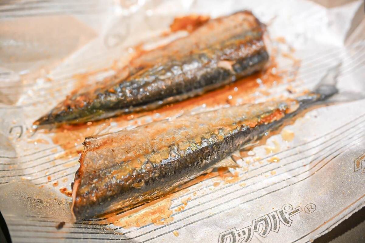 山内鮮魚店さんが教える「フライパンでサンマを美味しく焼く方法」
