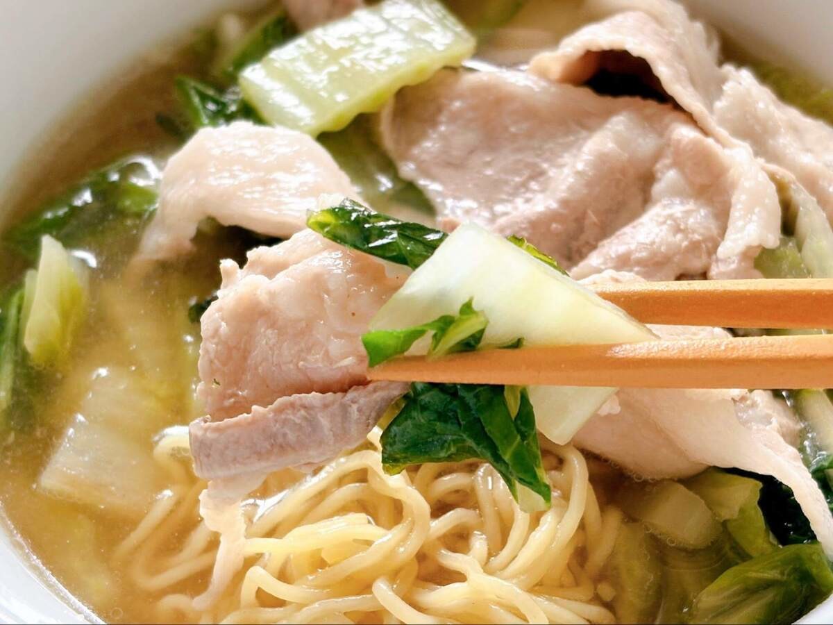けんますクッキングさん「ジェネリック神座ラーメン」