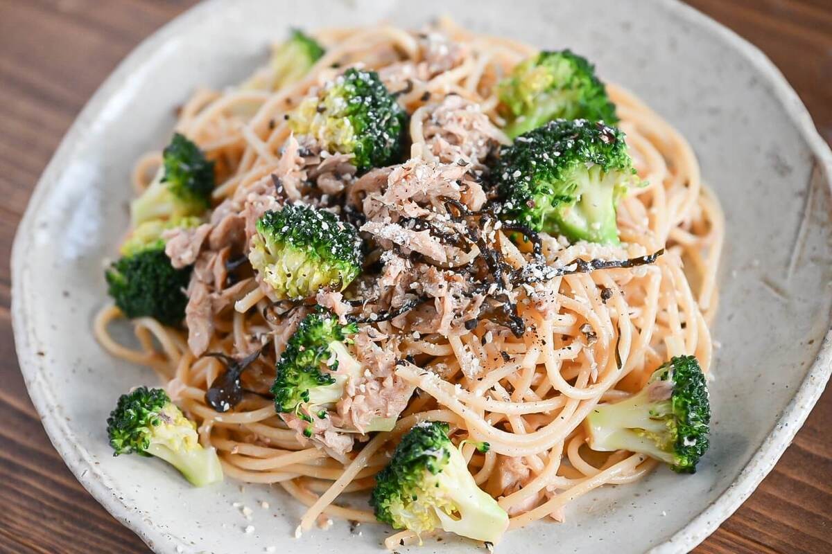 鳥羽周作さん「ブロッコリーとツナのパスタ」のレシピ