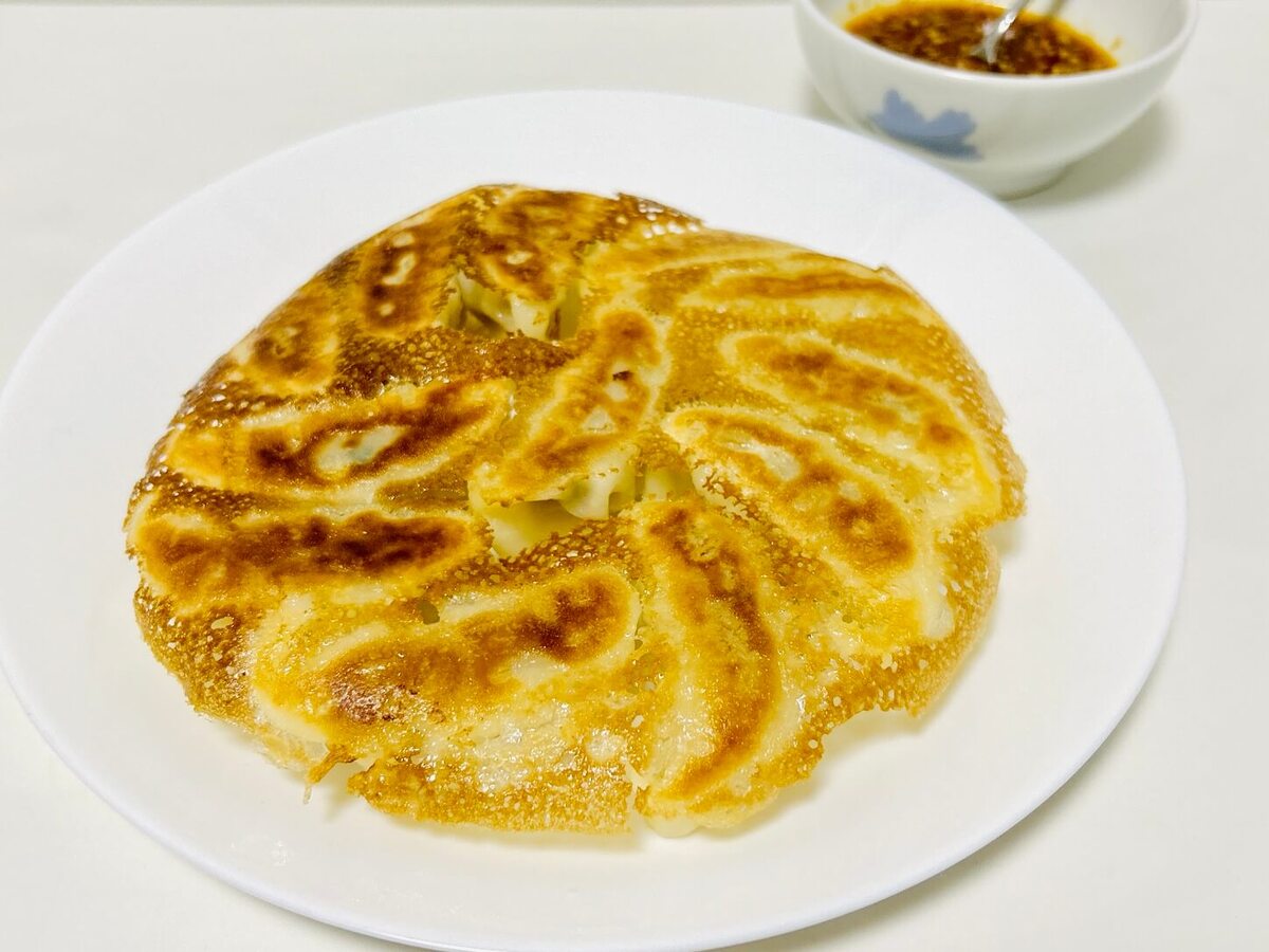 「香味ねぎソースがけギョーザ」
