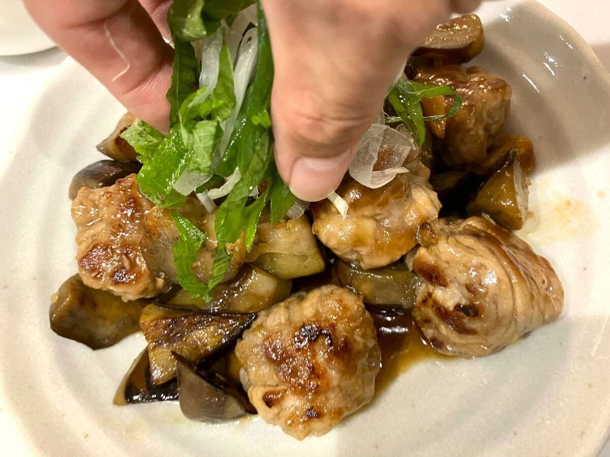タサン志麻さん「豚肉とナスのニンニクポン酢」
