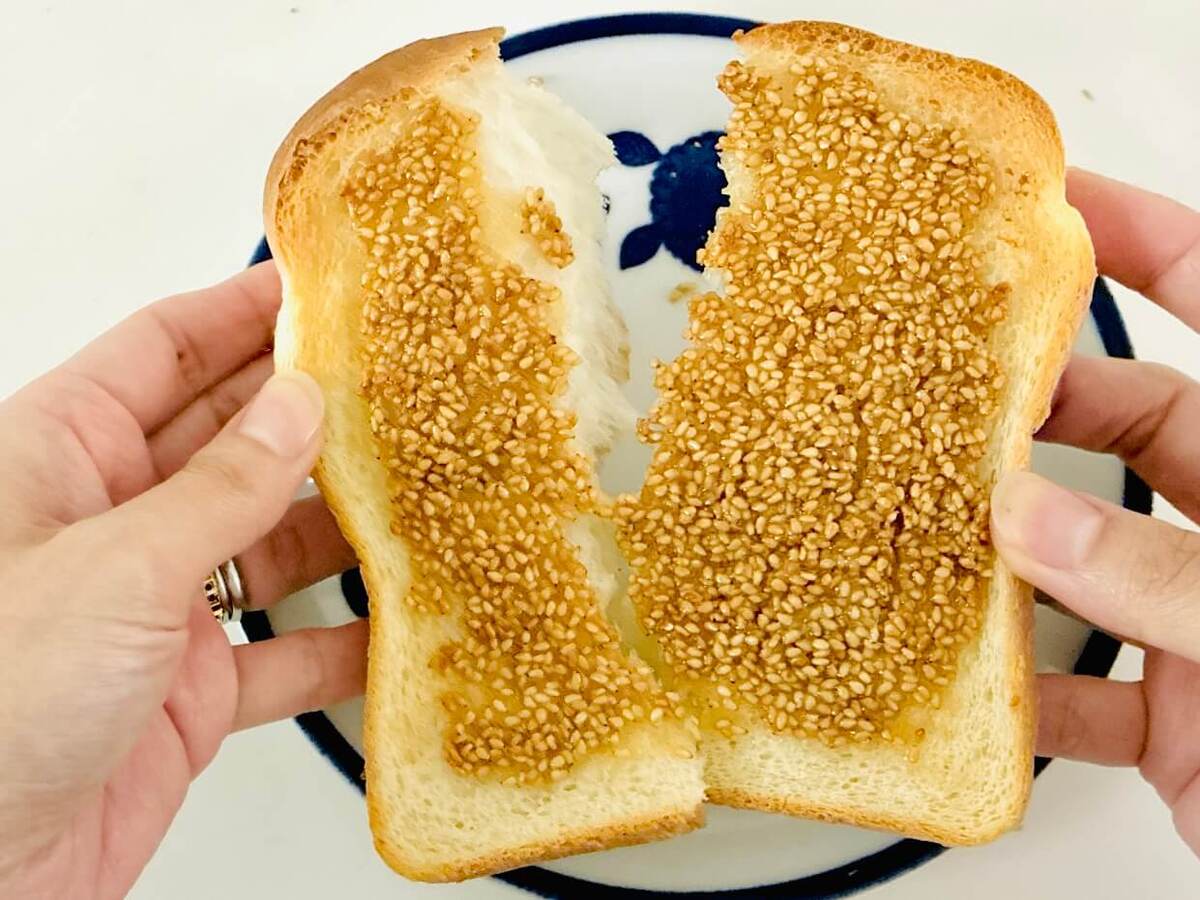 ごま好きに捧げる「炒りごまトースト」のレシピ