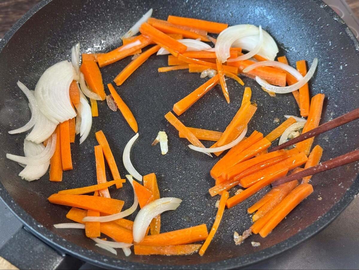 けんまさきっちんさん「王将風 もやし炒め」