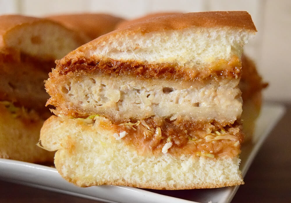 「ドデカメンチバーガー」と「ドデカチーズメンチバーガー」