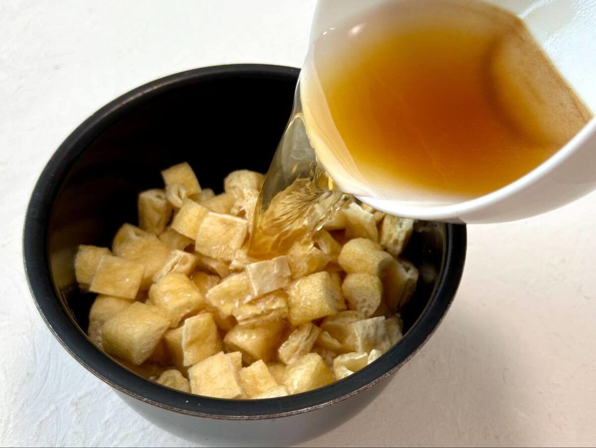 油揚げとしょうがの炊き込みご飯