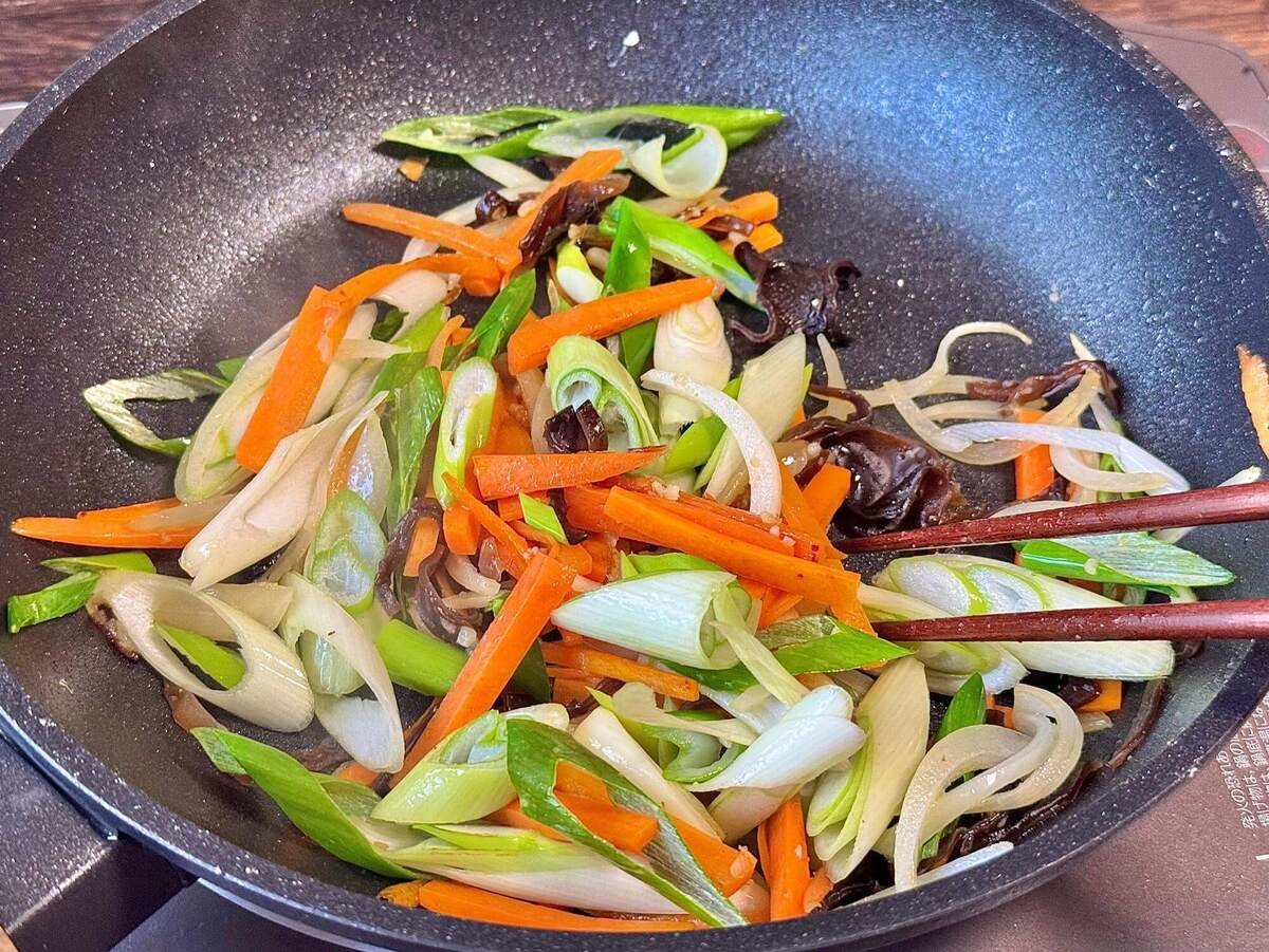 けんまさきっちんさん「王将風 もやし炒め」