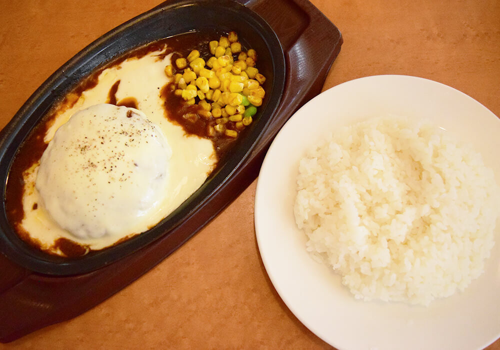 チーズONチーズINハンバーグ