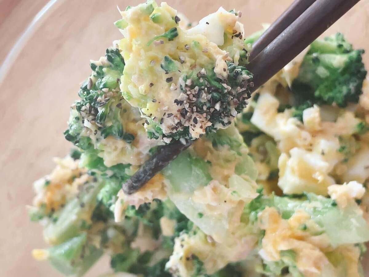 リュウジさん「デパ地下風ブロッコリーと卵のツナマヨサラダ」