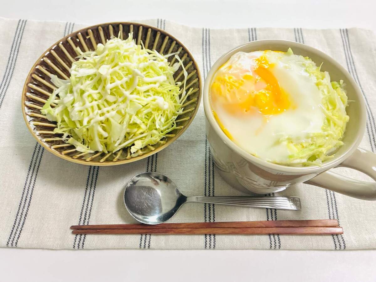 キャベツたっぷりマグカップスープ