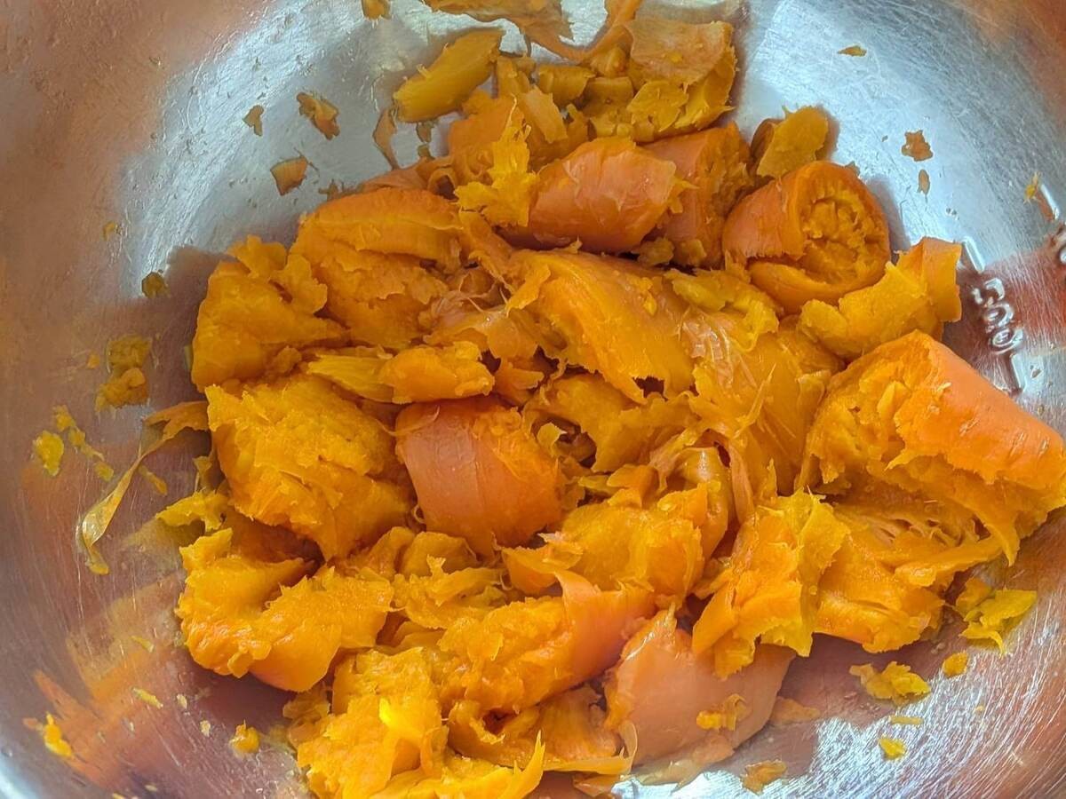 包丁もまな板も鍋も不要！レンチンで作るにんたまサラダ