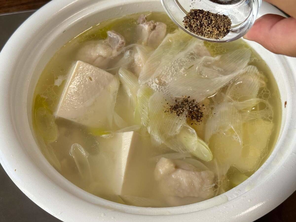 笠原将弘さん「鶏豆腐鍋」