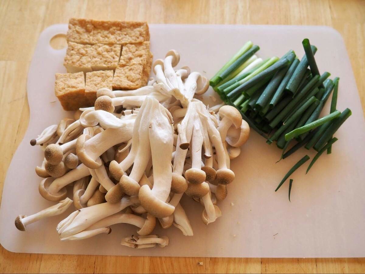 藤井恵さん直伝「ホタテ缶と厚揚げの鍋」の作り方