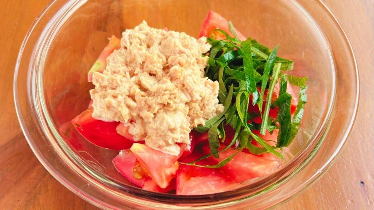トマトと大葉のツナマヨあえ