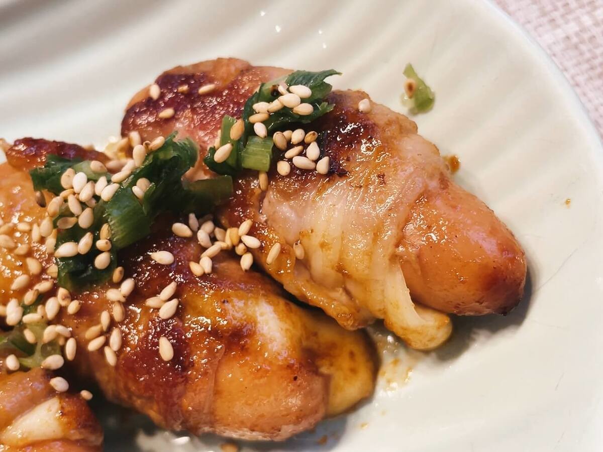 ウインナーのチーズ豚バラ肉巻き
