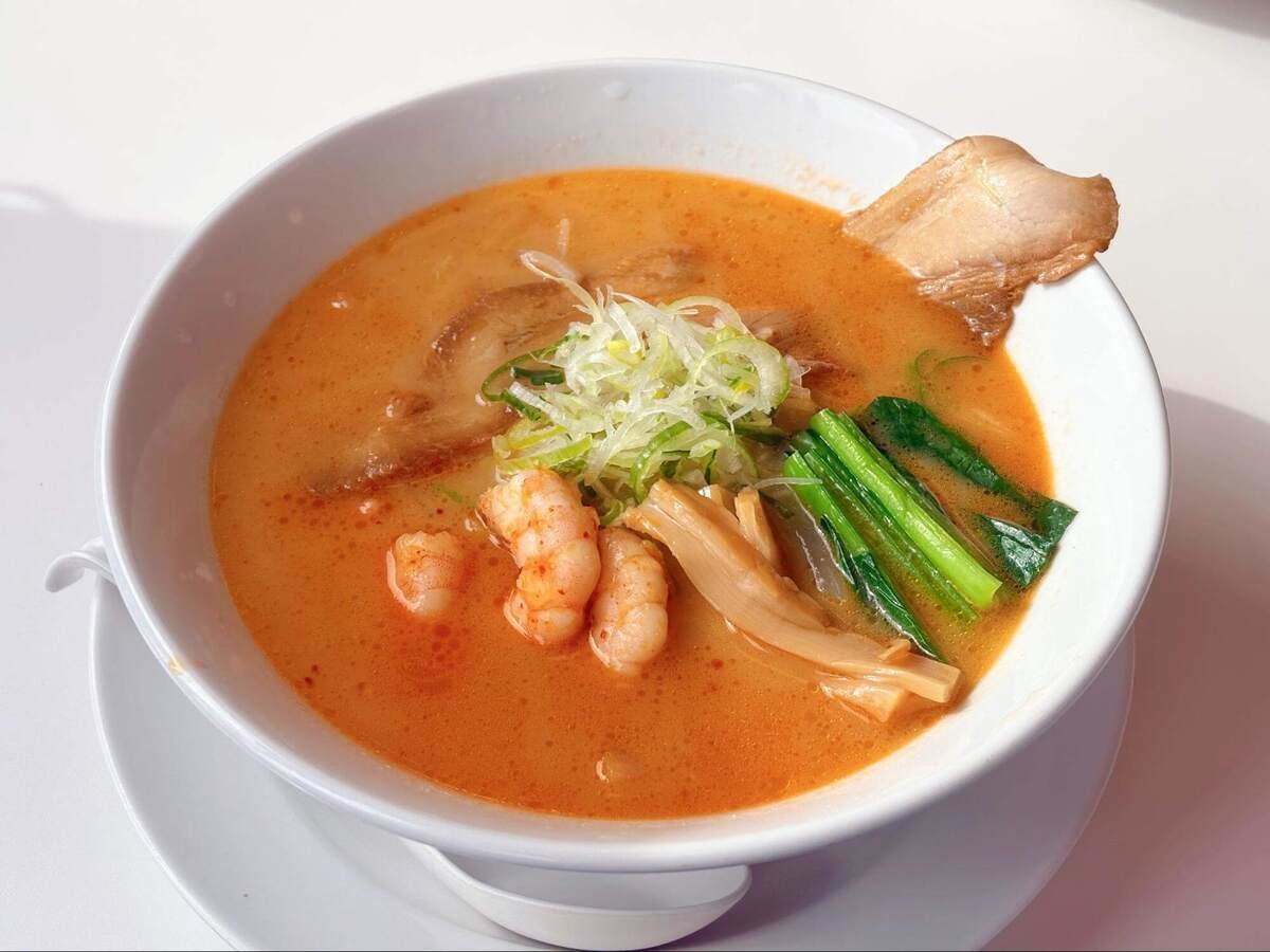 お得なセットも!期間限定「エビ味噌らーめん」