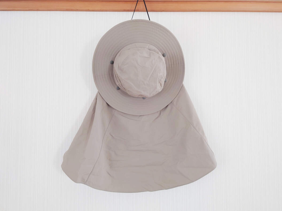 無印良品「日陰を持ち歩くサファリハット」