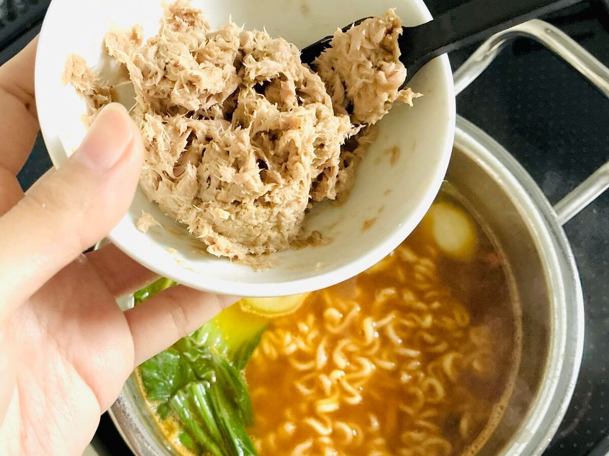 農心ジャパン公式「ツナでヘルシー担々鍋」