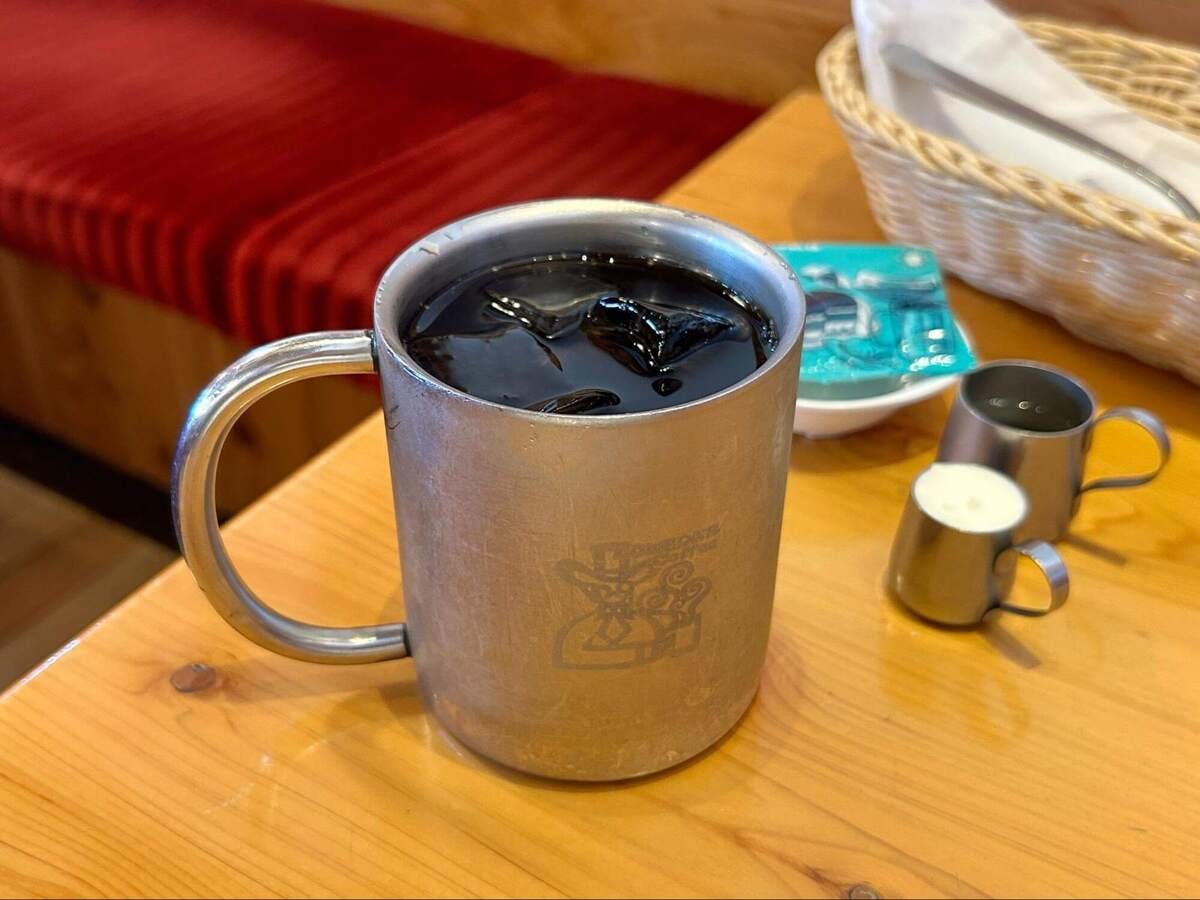 コメダ珈琲店の「昼コメプレート」とは？