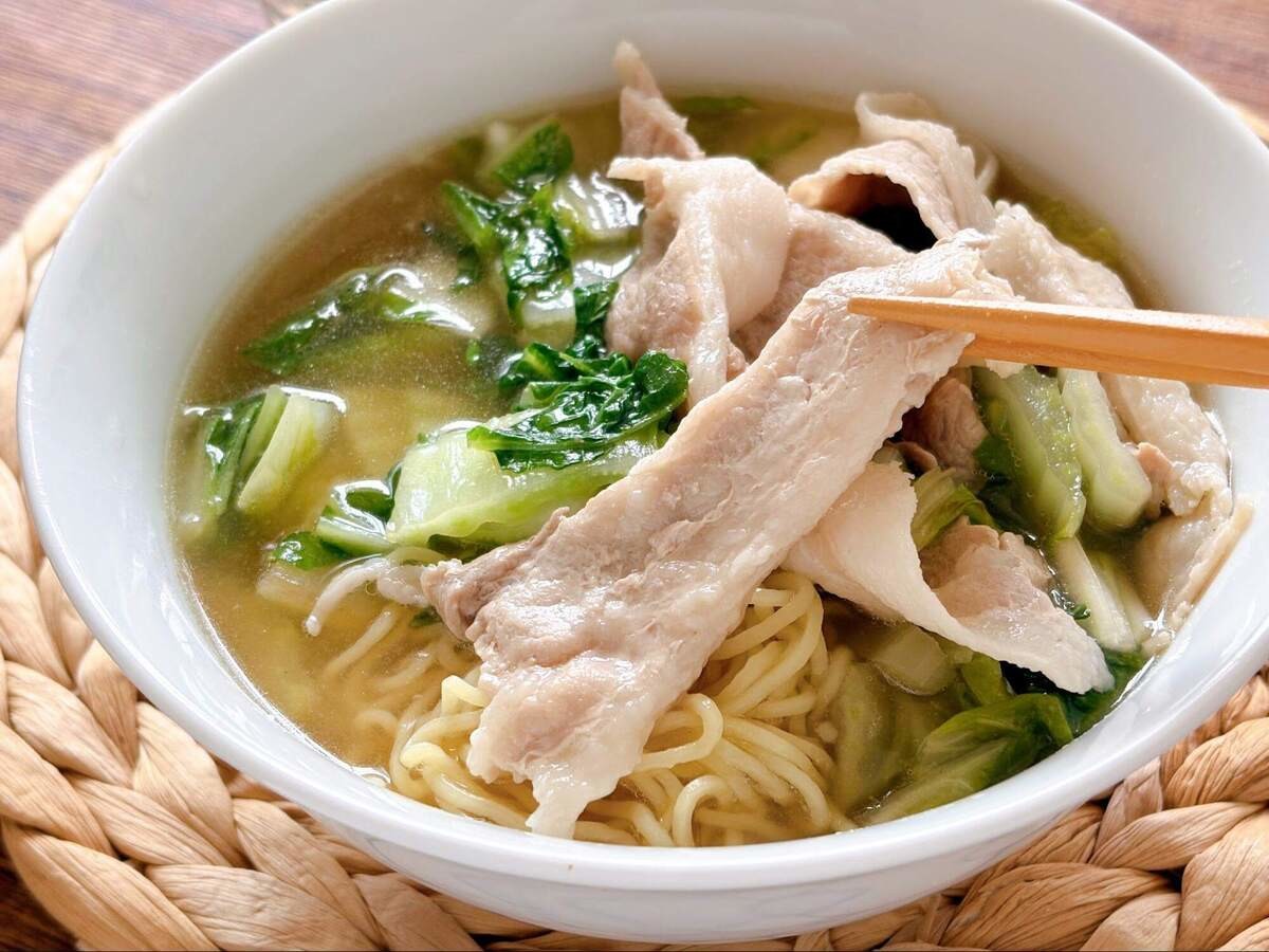 けんますクッキングさん「ジェネリック神座ラーメン」