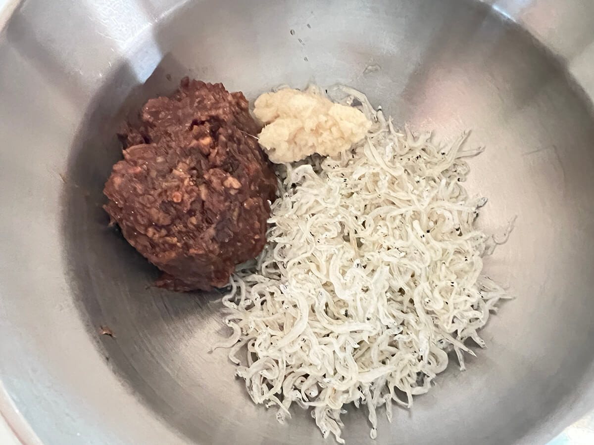 薬味たっぷり豆腐冷や汁