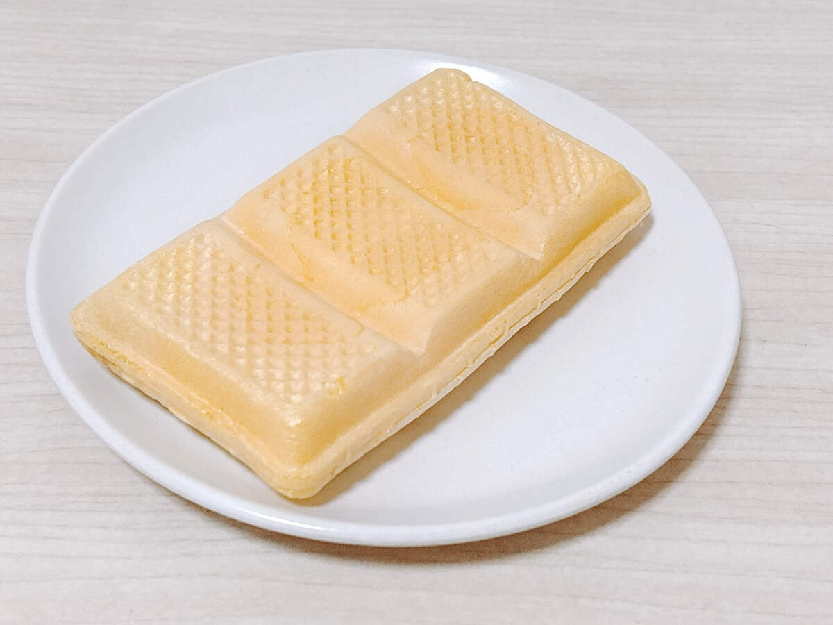 コスモスの「モナカアイス」