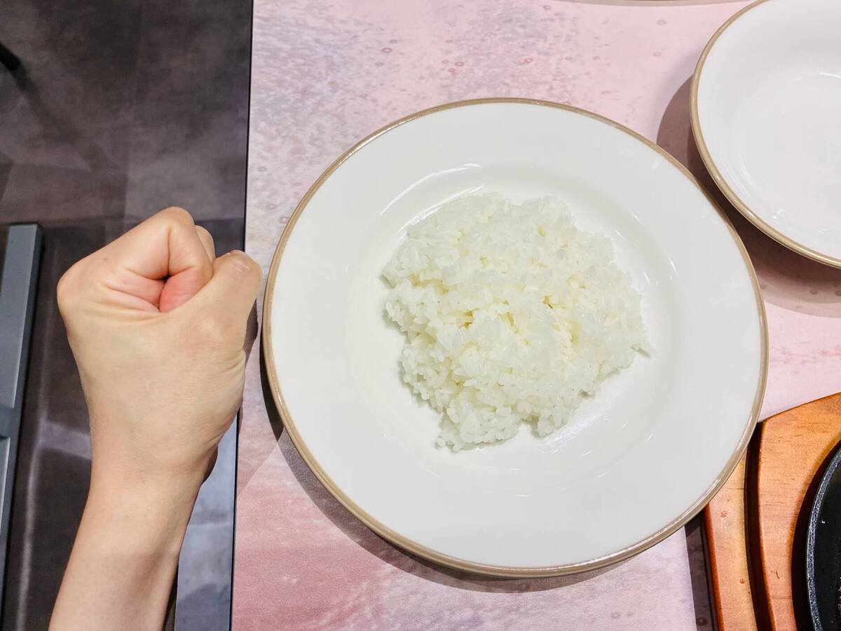【サイゼリヤ】ワンコインで「ハンバーグステーキ」を実食