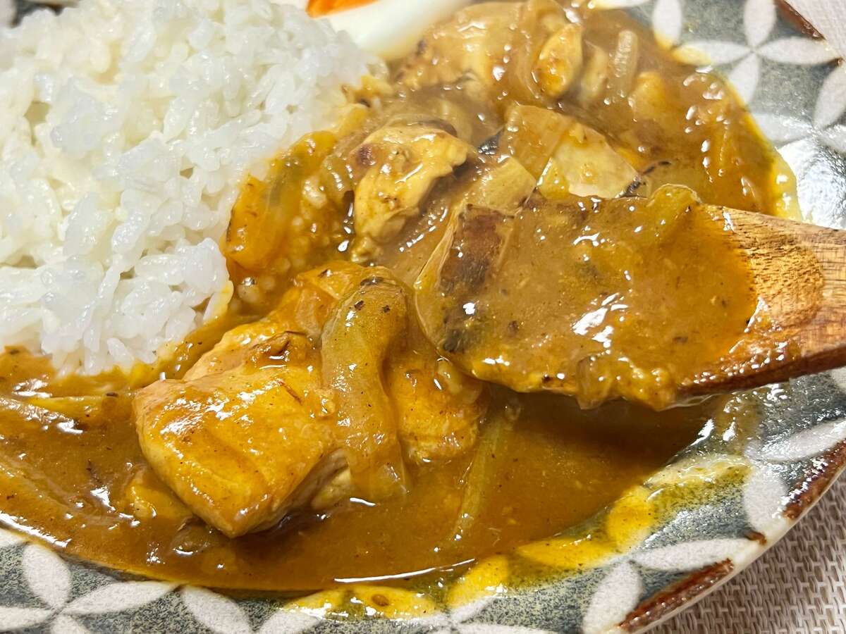 土井善晴さん「チキンカレー」のレシピ