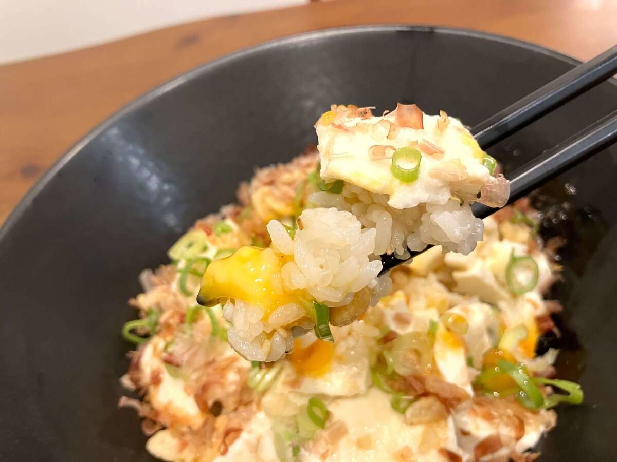 アサヒコ公式「悪魔の豆腐丼」のレシピ