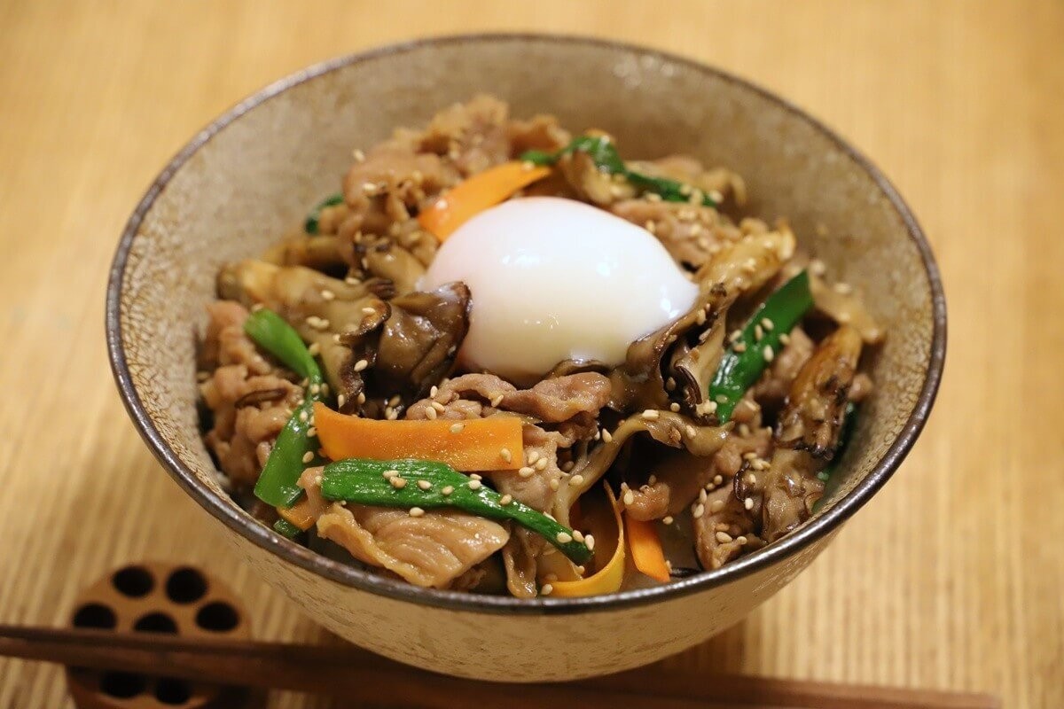 コストコおすすめ「スタミナ丼の具」