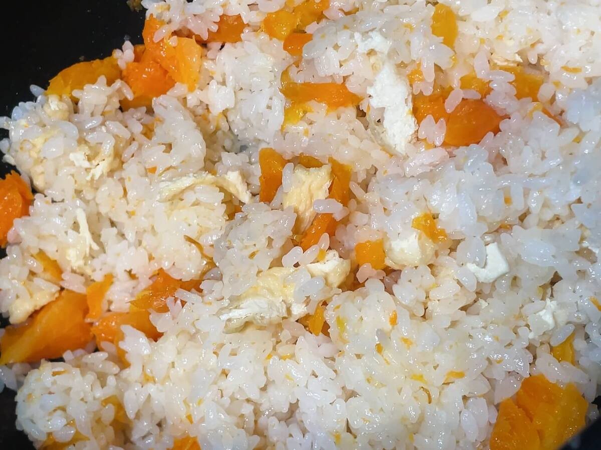 にんじん+油揚げの炊き込みごはん