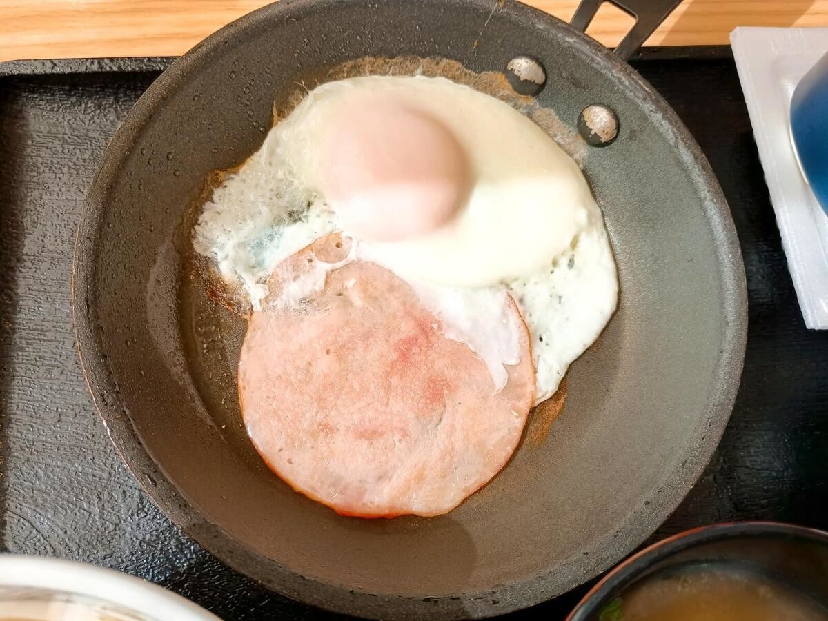 「吉野家」で、朝食メニュー