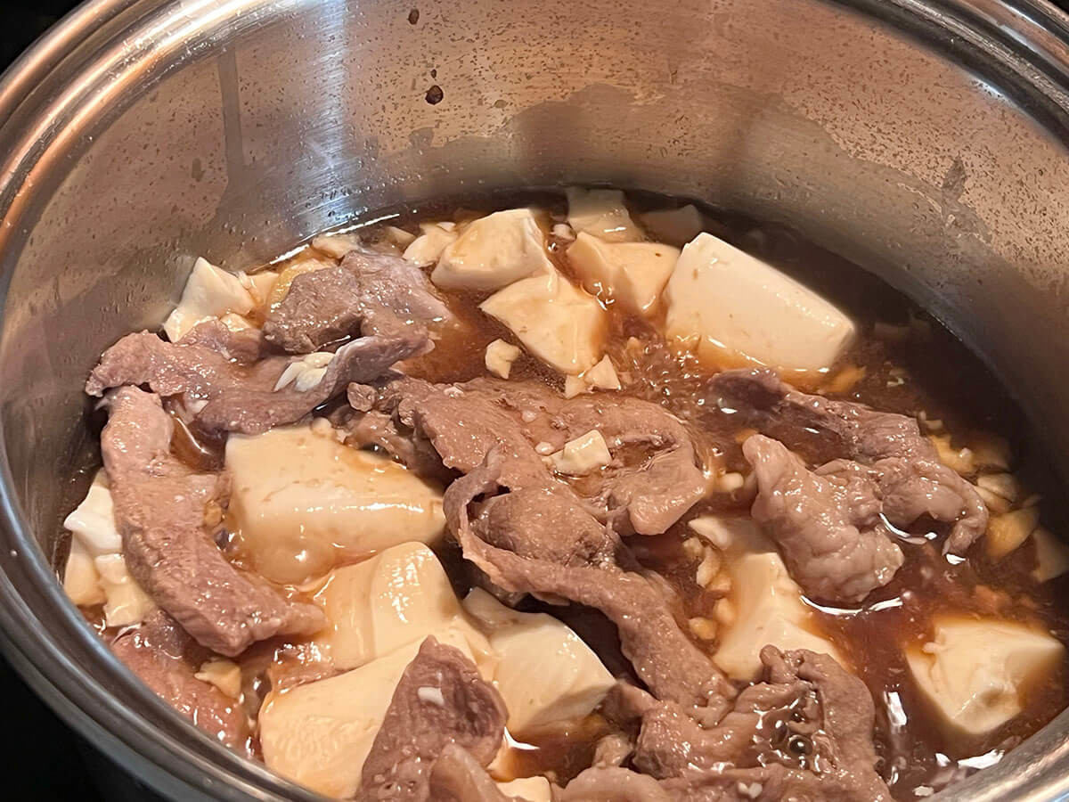 枝元なほみさん「青菜たっぷり肉豆腐」