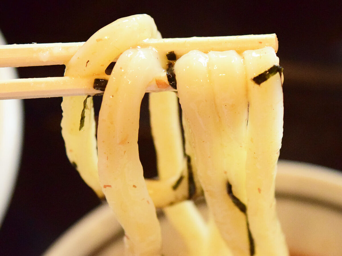 丸亀製麺「濃厚魚介豚つけ汁うどん」うどん3玉まで増量無料