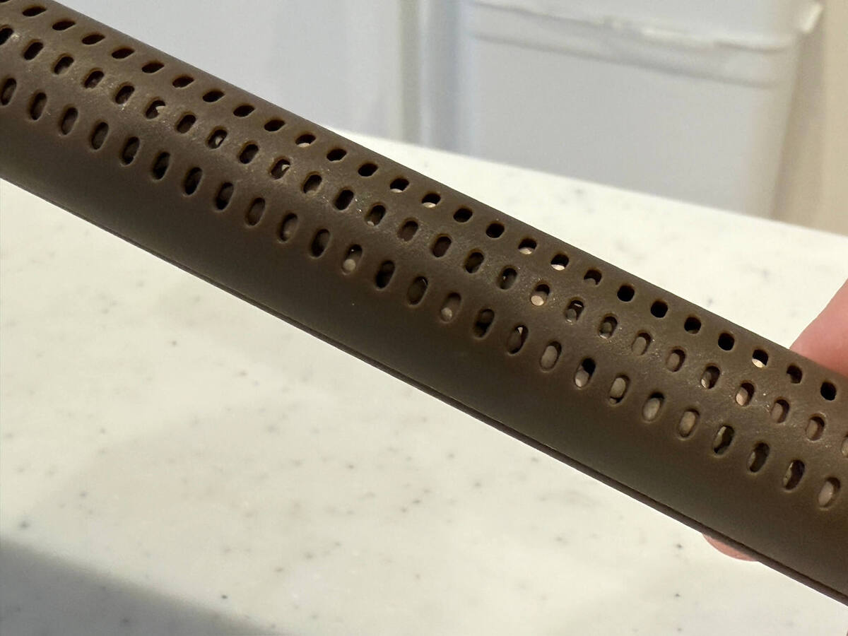 乾きにくいボトル問題が一発解決!「ボトルドライヤー」